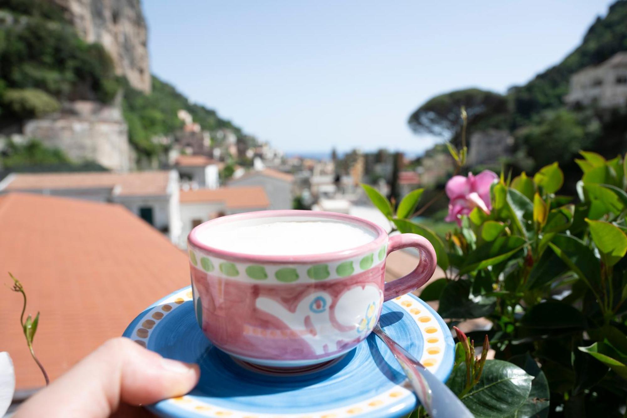 Valle D'Amalfi Suites Екстериор снимка