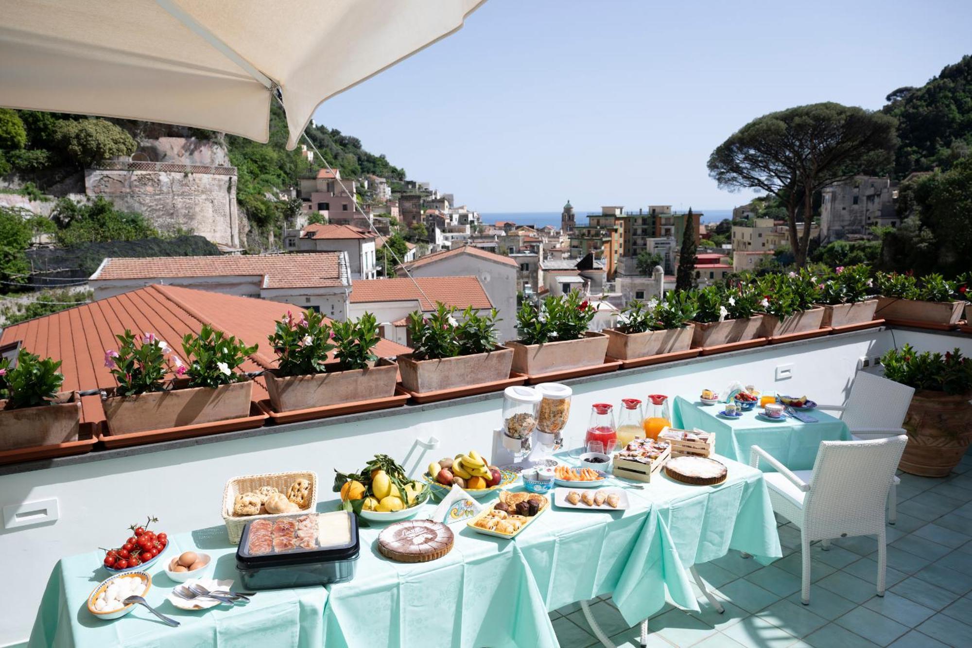 Valle D'Amalfi Suites Екстериор снимка